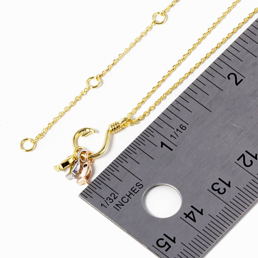 Fashion City - Gold-Dipped Fish Hook Fashion Necklace: GT / ONE SIZE