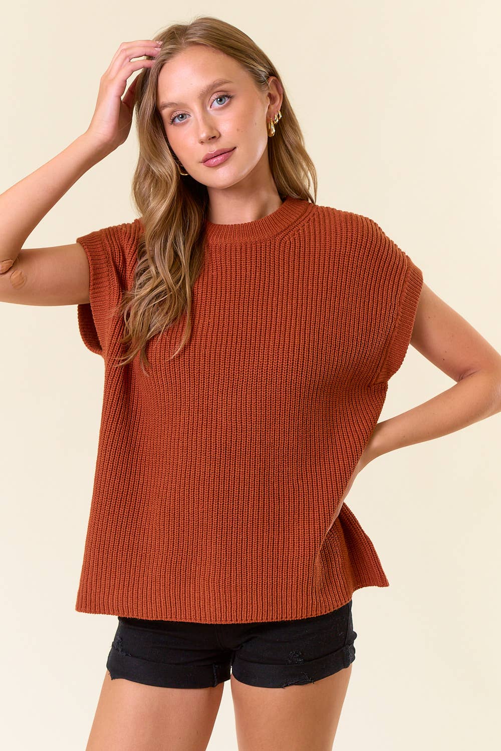 Round Neck Drop Shoulder Ribbed Sweater Vest