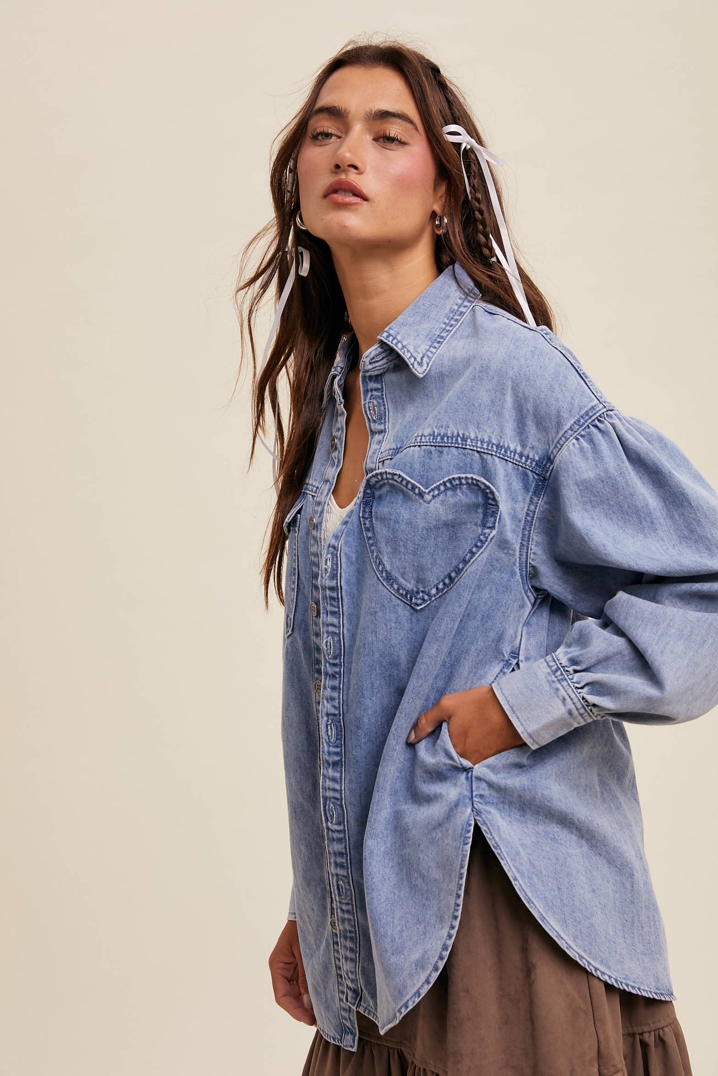 HEART DETAIL OVERSIZED DENIM SHIRT