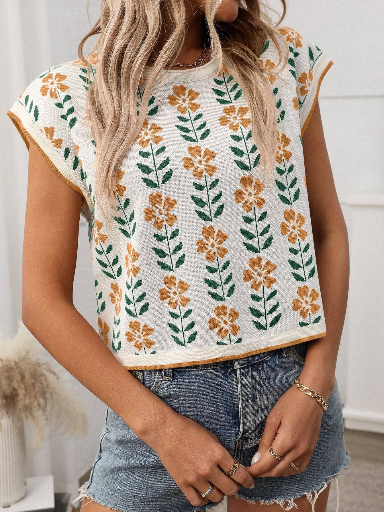 CREAM RETRO FLORAL KNIT VINTAGE PULLOVER