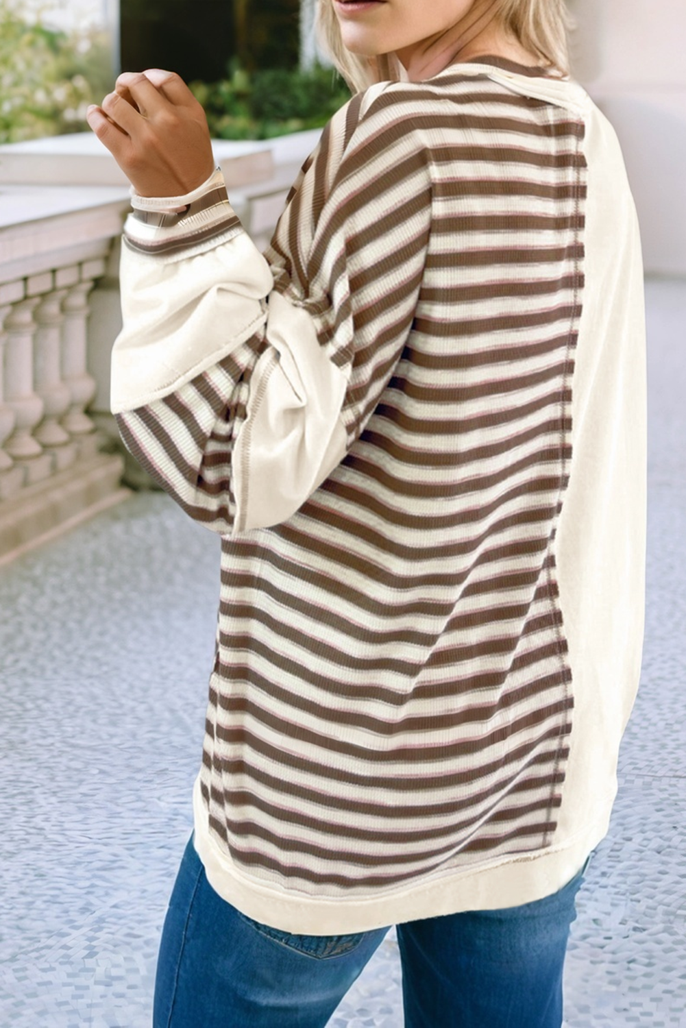 STRIPE STITCHED OVERSIZED PULLOVER