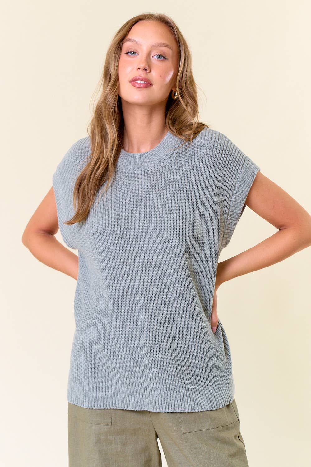 Round Neck Drop Shoulder Ribbed Sweater Vest -H.GREY