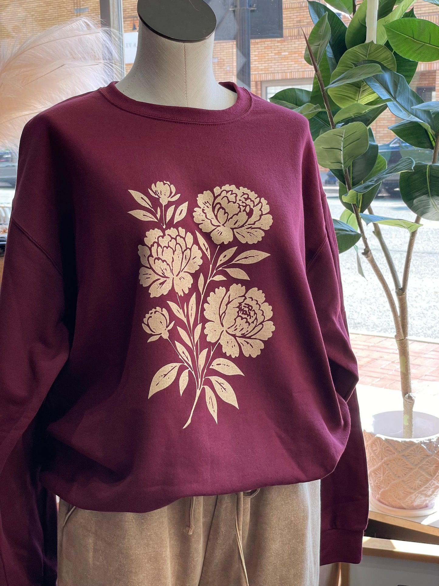 VINTAGE FLORAL CREW