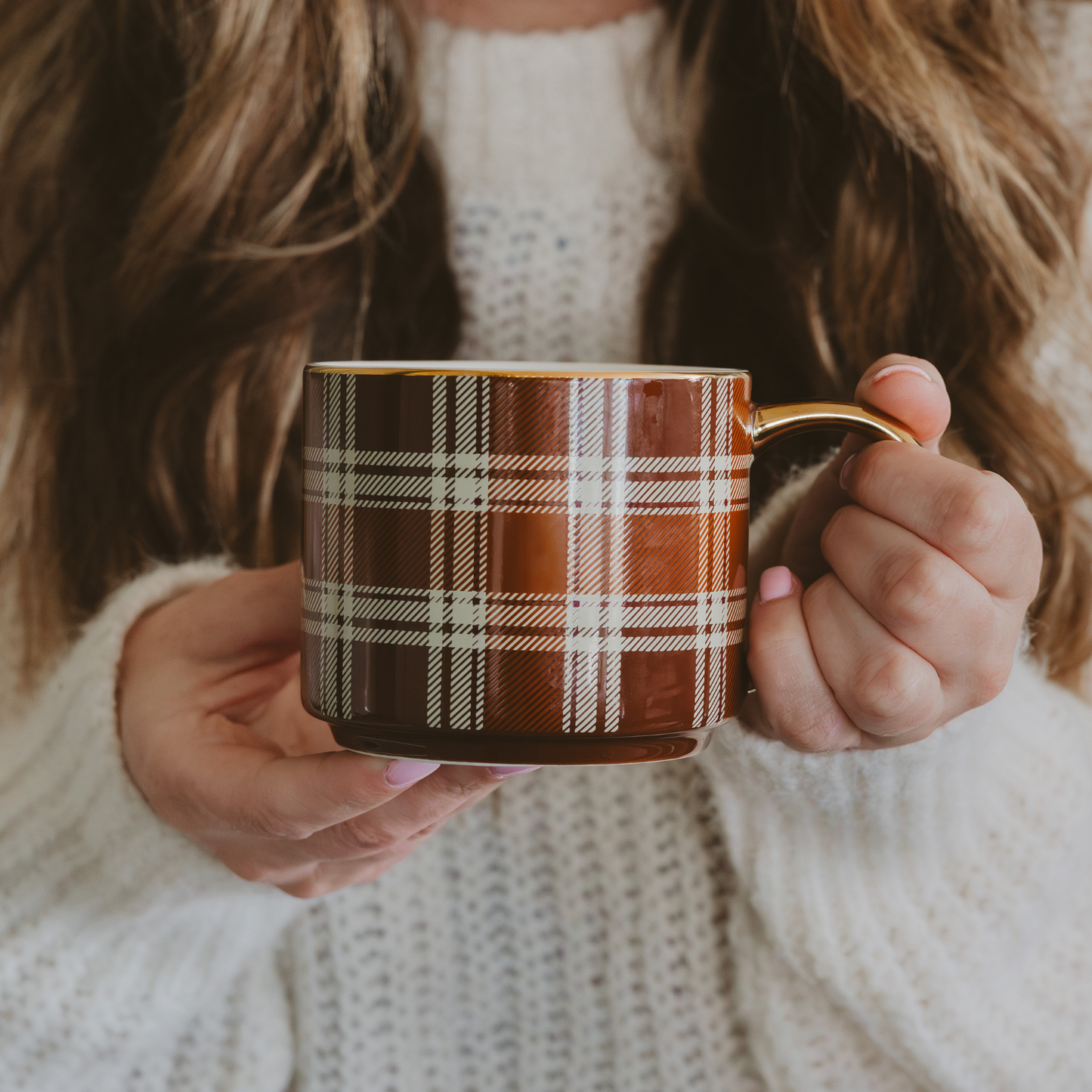BROWN PLAID COFFEE MUG