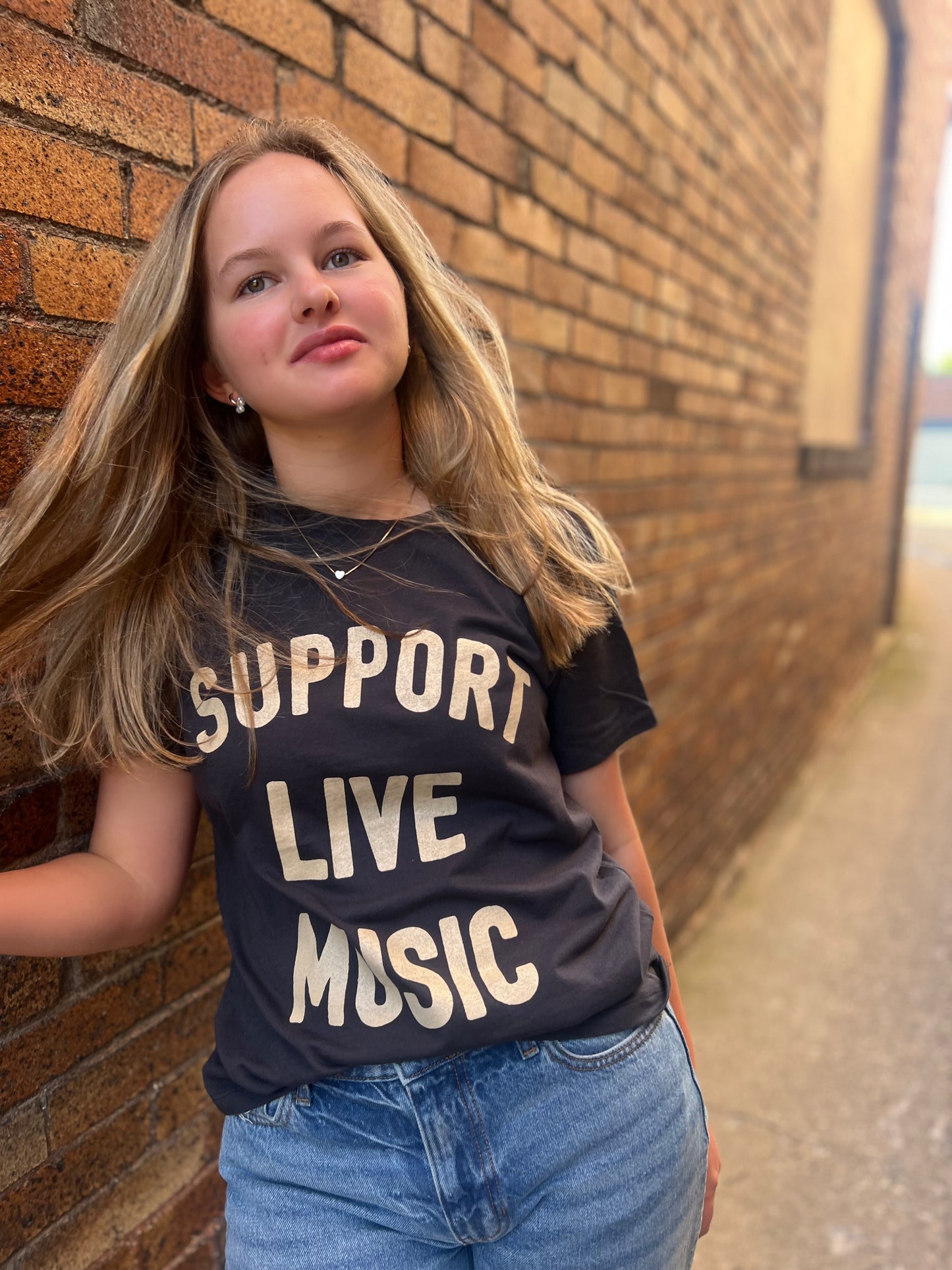 SUPPORT LIVE MUSIC