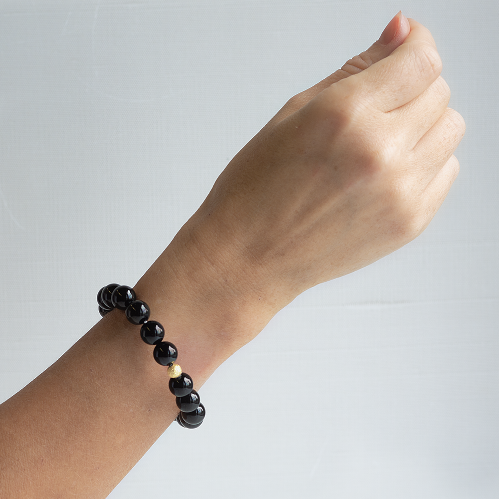 BLACK CORE GEM BEAD BRACELET