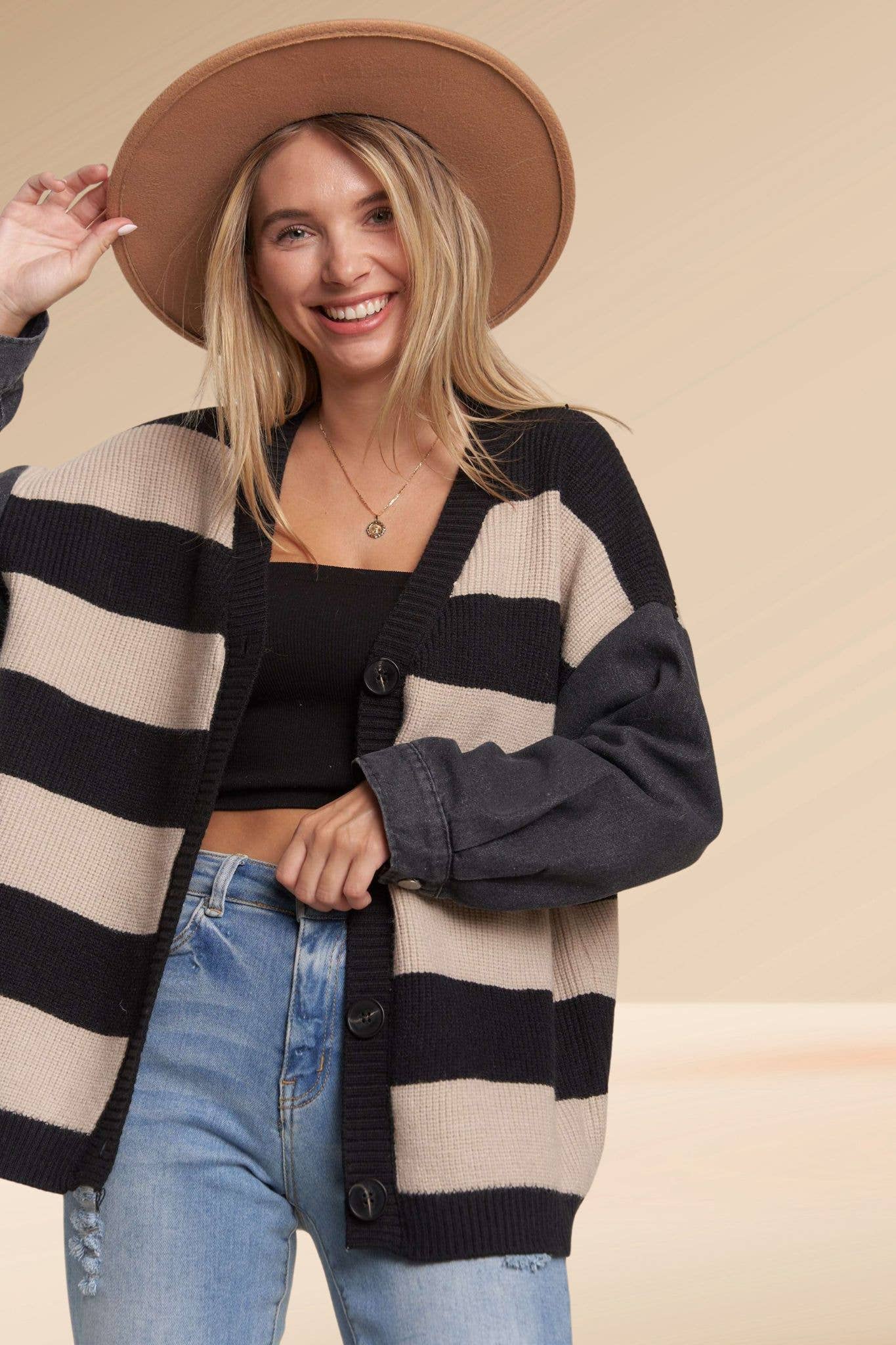 DENIM SLEEVE BLACK STRIPE SWEATER CARDIGAN