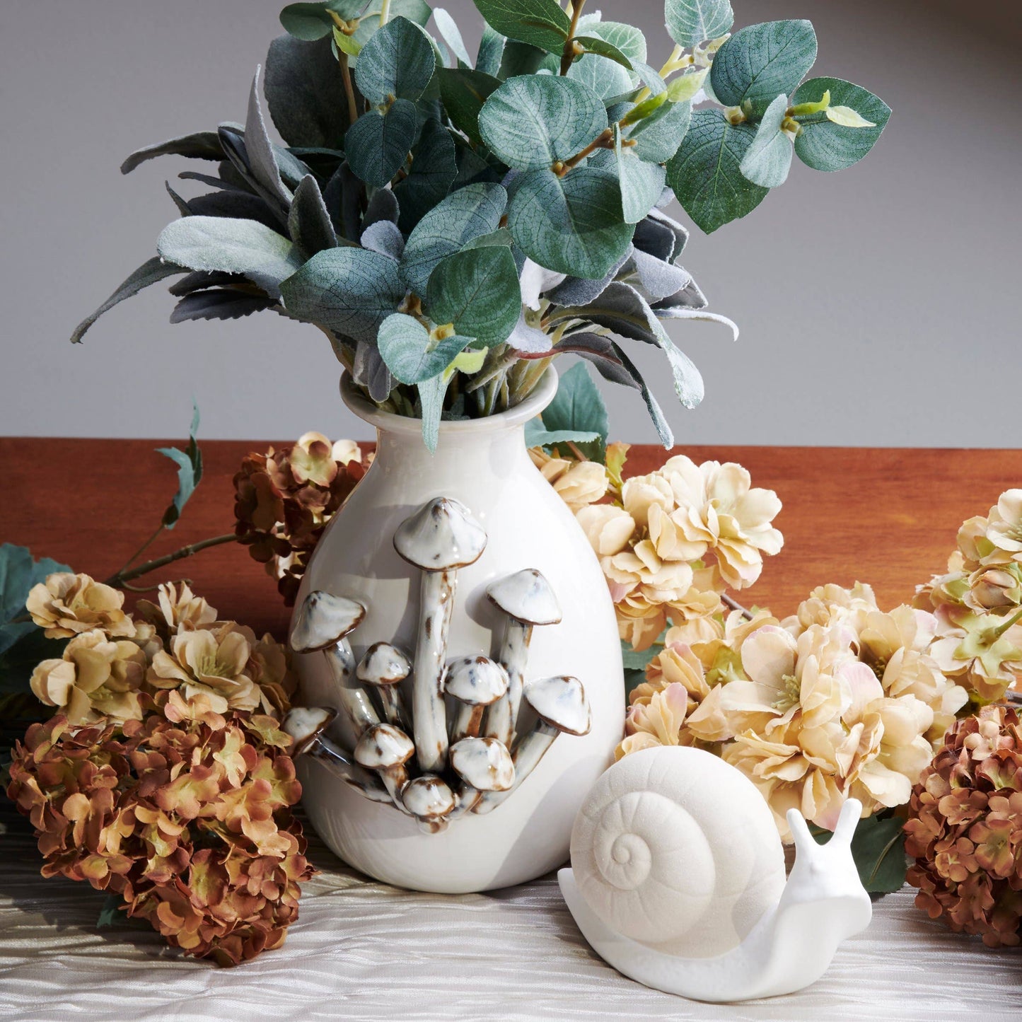 MUSHROOM VASE