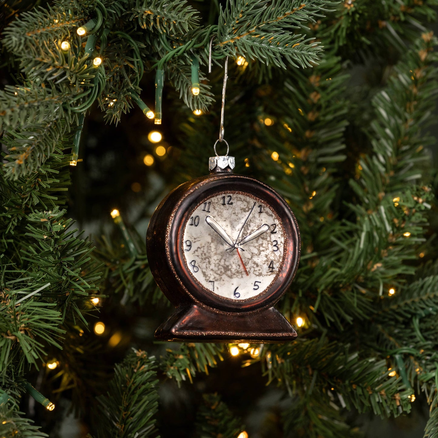 VINTAGE CLOCK ORNAMENT
