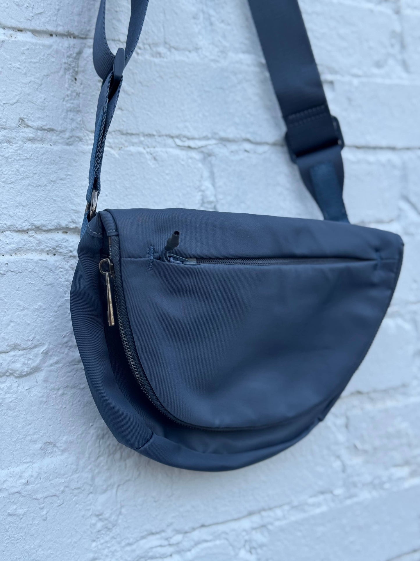 SAVVY NYLON BUM BAG