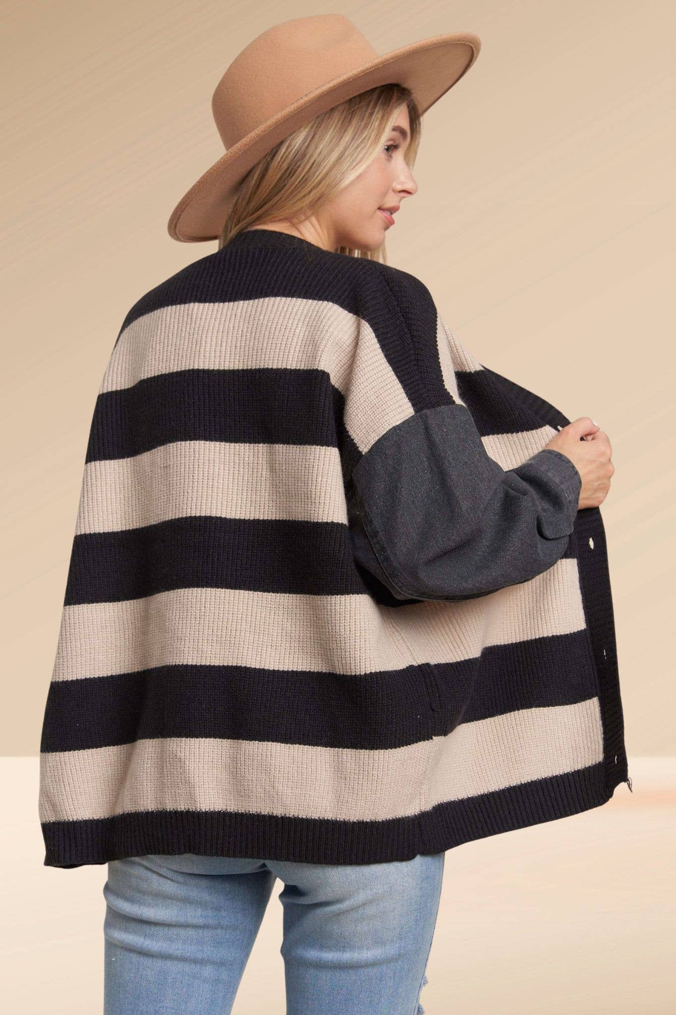 DENIM SLEEVE BLACK STRIPE SWEATER CARDIGAN