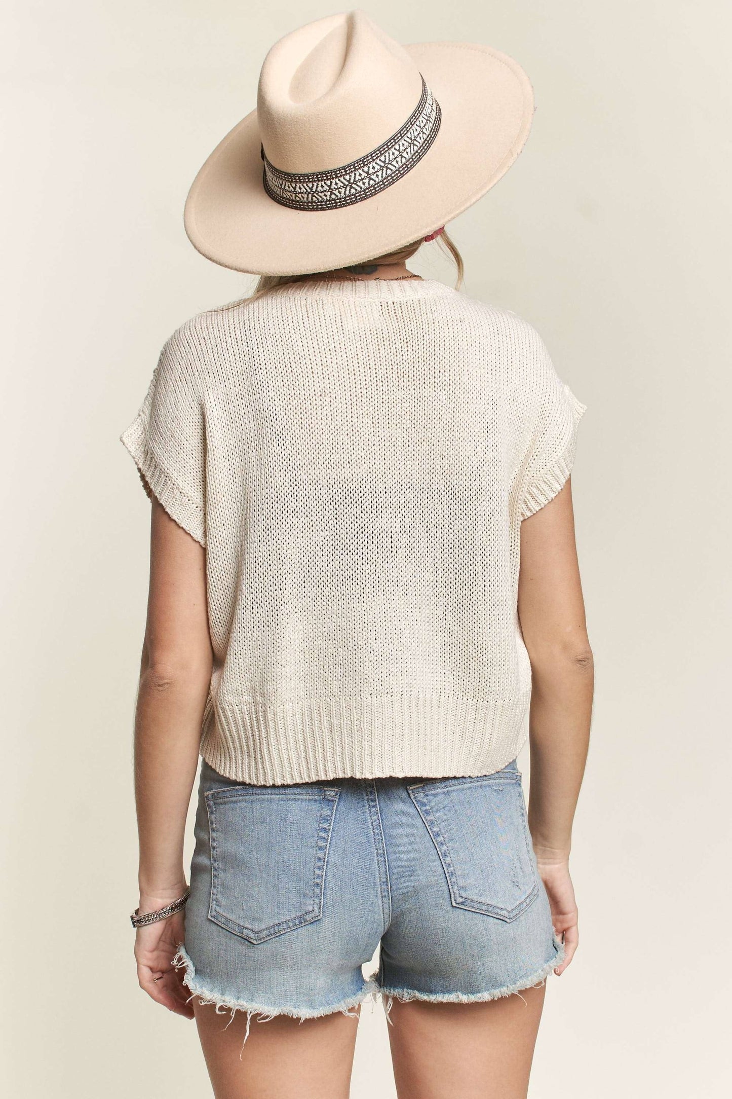 GRAN'S SQUARE MULTI COLOR CROCHET TOP