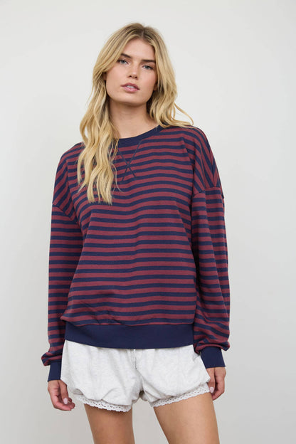 STRIPE V STITCH DETAIL LONG SLEEVE KNIT TOP: NAVY