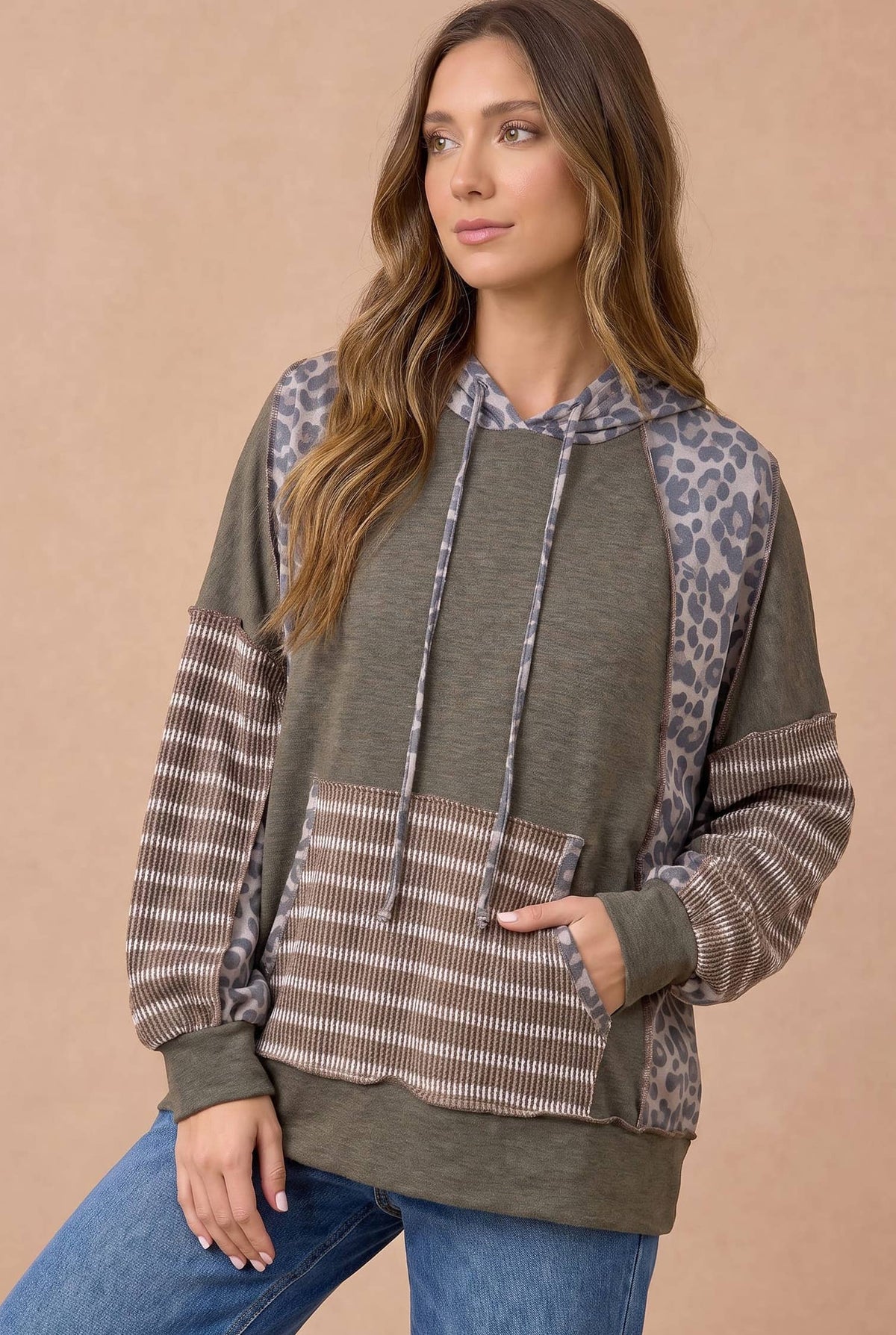Haptics - Leopard Print Mixed Panel Pullover Hoodie: OLIVE / L