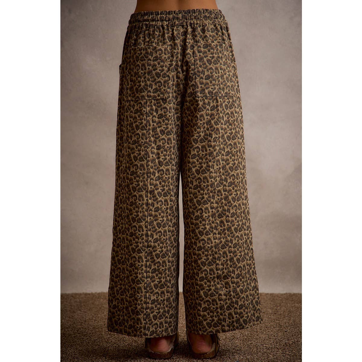 LEOPARD ELASTICIZED WAIST WIDE PANTS