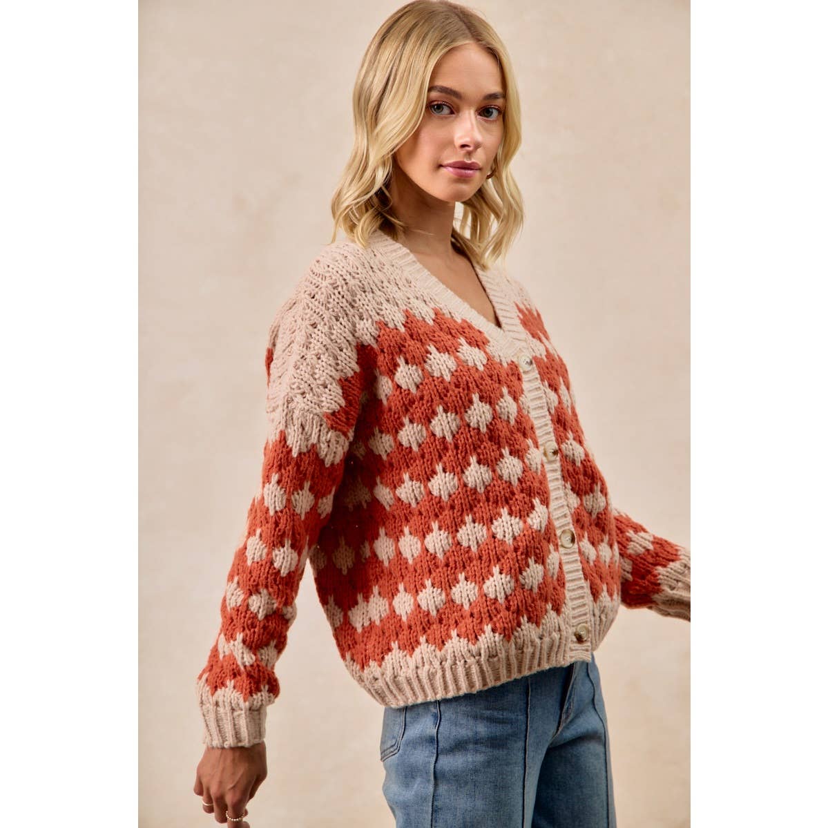 TEXTURED SWEATER CARDIGAN WITH BUTTONED CLOSURE