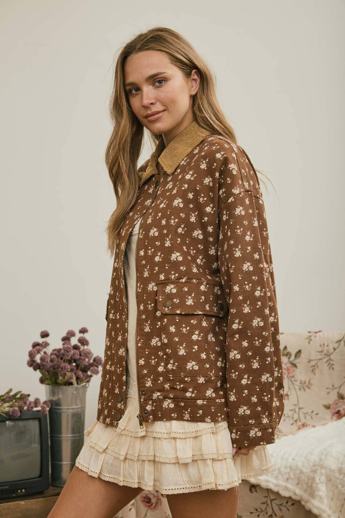 FLORAL CORDUROY COLLAR BUTTON DOWN DENIM JACKET