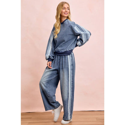 BiBi - WASHED DENIM LACE CONTRAST SIDED SWEATSHIRT TOP: DENIM / S