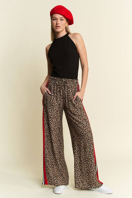 LEOPARD CONTRAST TROUSER RED PANEL