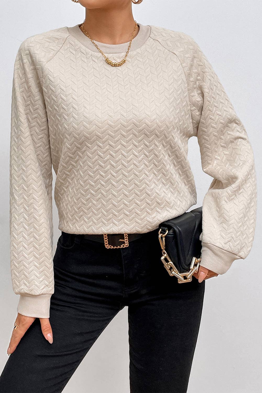 BEIGE TEXTURED RAGLAN PULLOVER