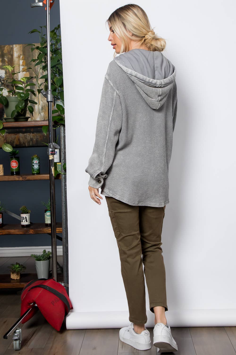 GARMENT DYE HEAVY WAFFLE KNIT HOODIE