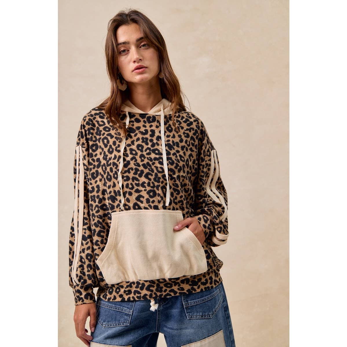 BiBi - WAFFLE THERMAL AND LEOPARD MIX AND MATCH HOODIE: LEOPARD/OATMEAL / L
