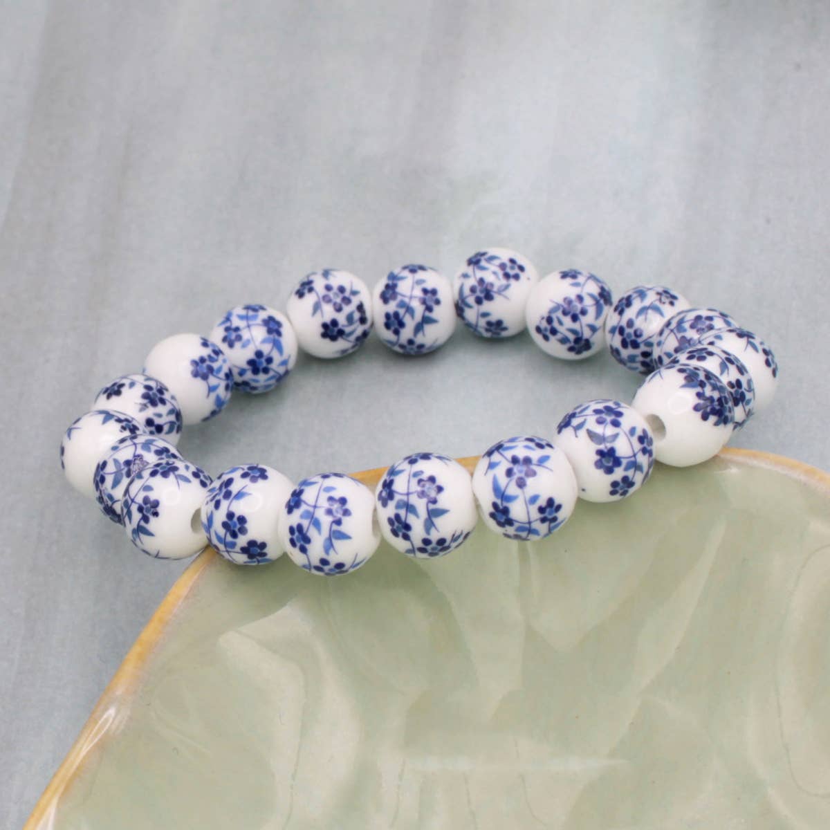 VINTAGE BLUE AND WHITE CERAMIC BRACELET