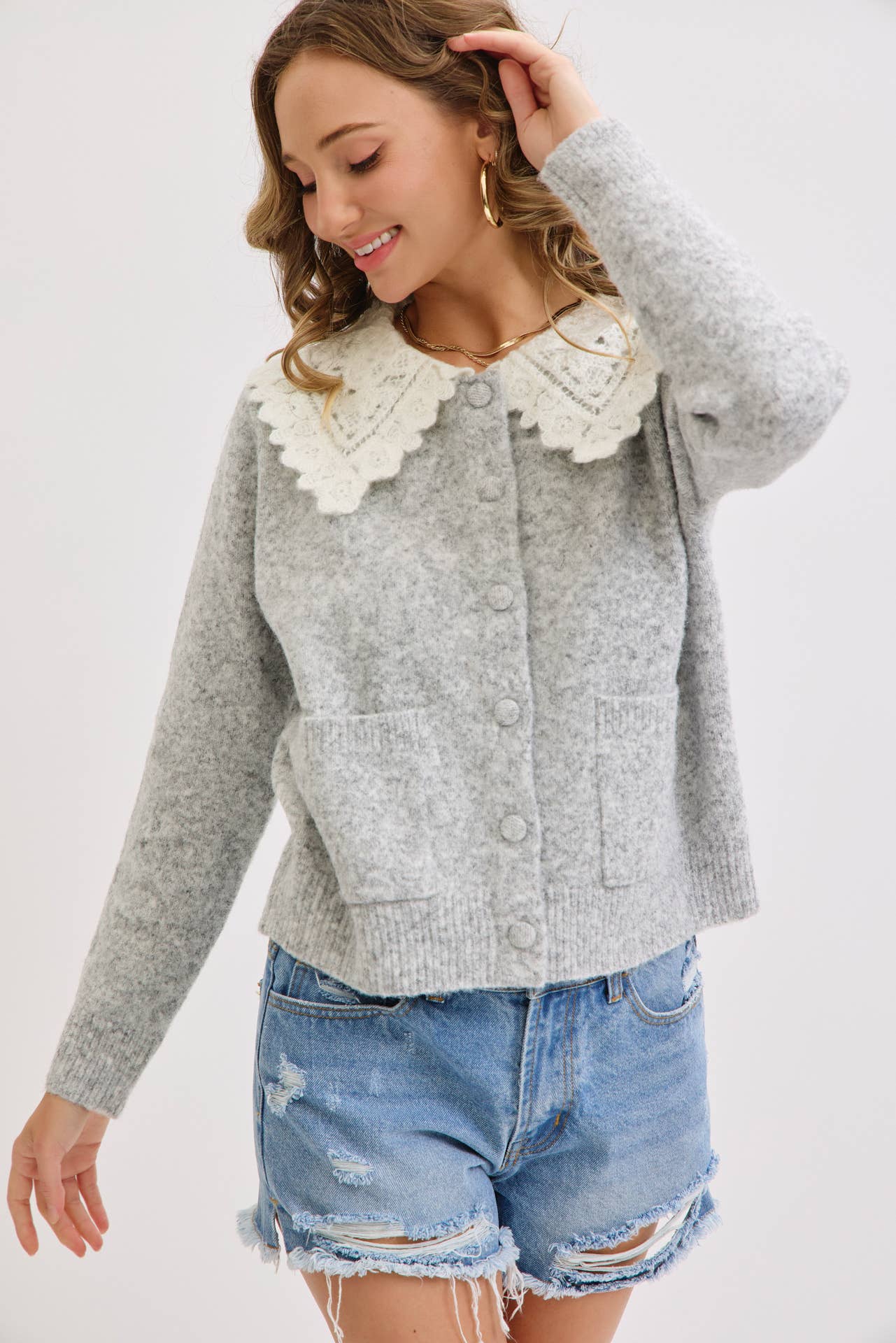 SOFT COZY LACE COLLAR CARDIGAN