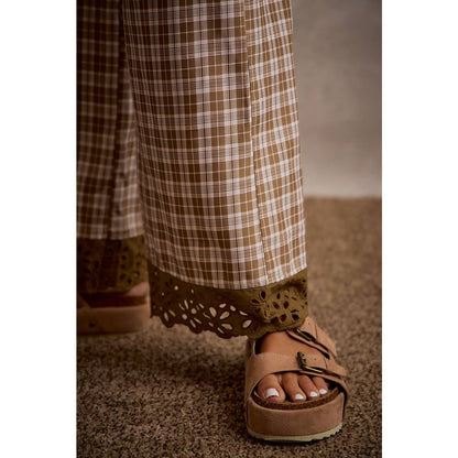 PLAID CHECK WIDE LEG PULL ON WIDE LEG PANTS WITH LACE