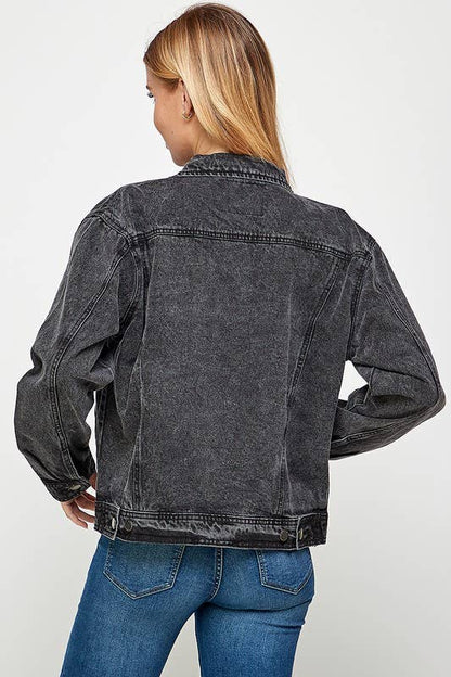 VINTAGE BLACK DENIM JACKET