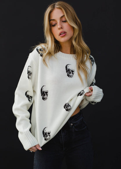 CREAM SKULL SWEATER