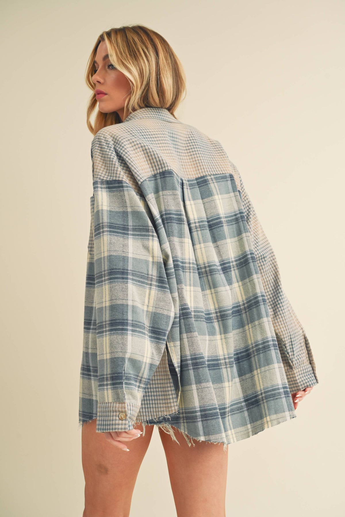 AEMI + CO - 8376EN Kambrie Plaid Flannel Shirt: Red / Contemporary / S