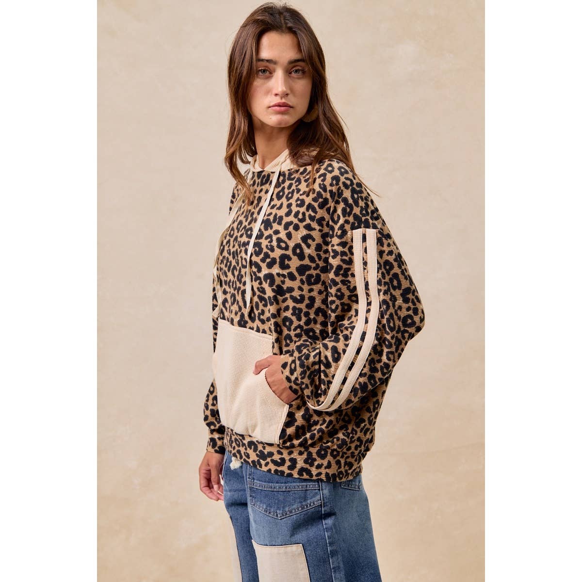 BiBi - WAFFLE THERMAL AND LEOPARD MIX AND MATCH HOODIE: LEOPARD/OATMEAL / L