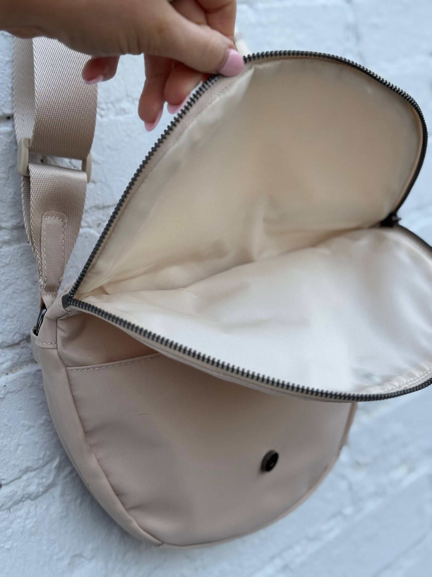 SAVVY NYLON BUM BAG