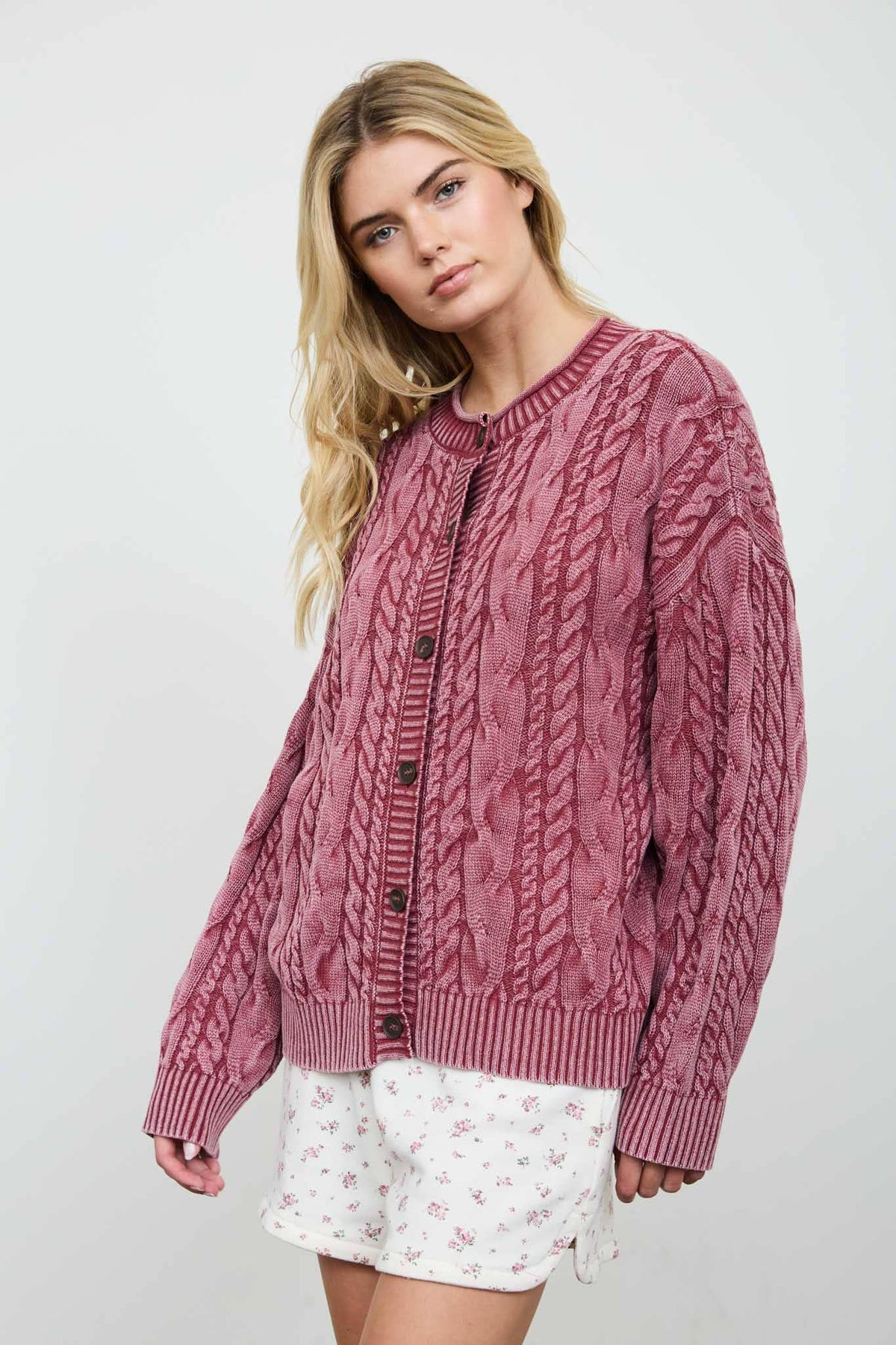 Blu Pepper - WASHED PATTERN CABLE KNIT BUTTON DOWN CARDIGAN: LIGHT KHAKI