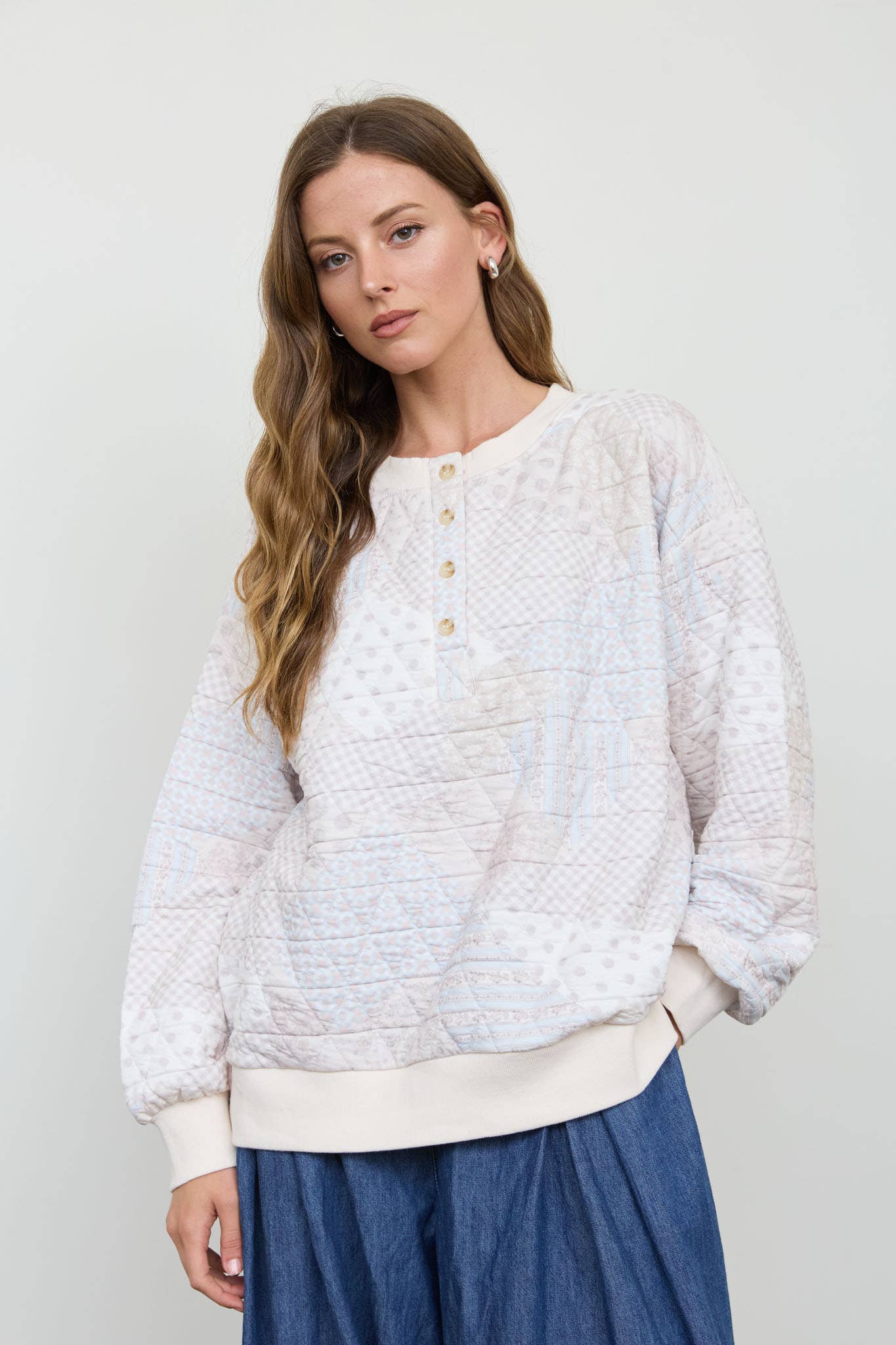 Blu Pepper - MULTI-PATTERN HENLEY QUILTED JACKET: IVORY MULTI