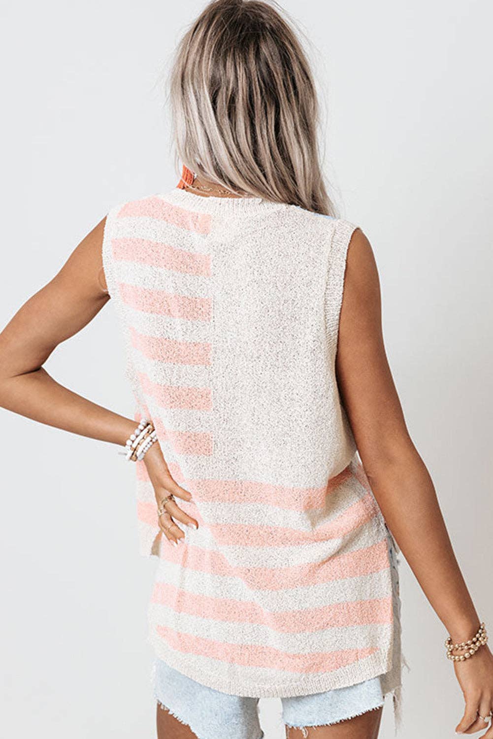 BEIGE USA FLAG NOTCHED NECKLINE LOOSE SWEATER