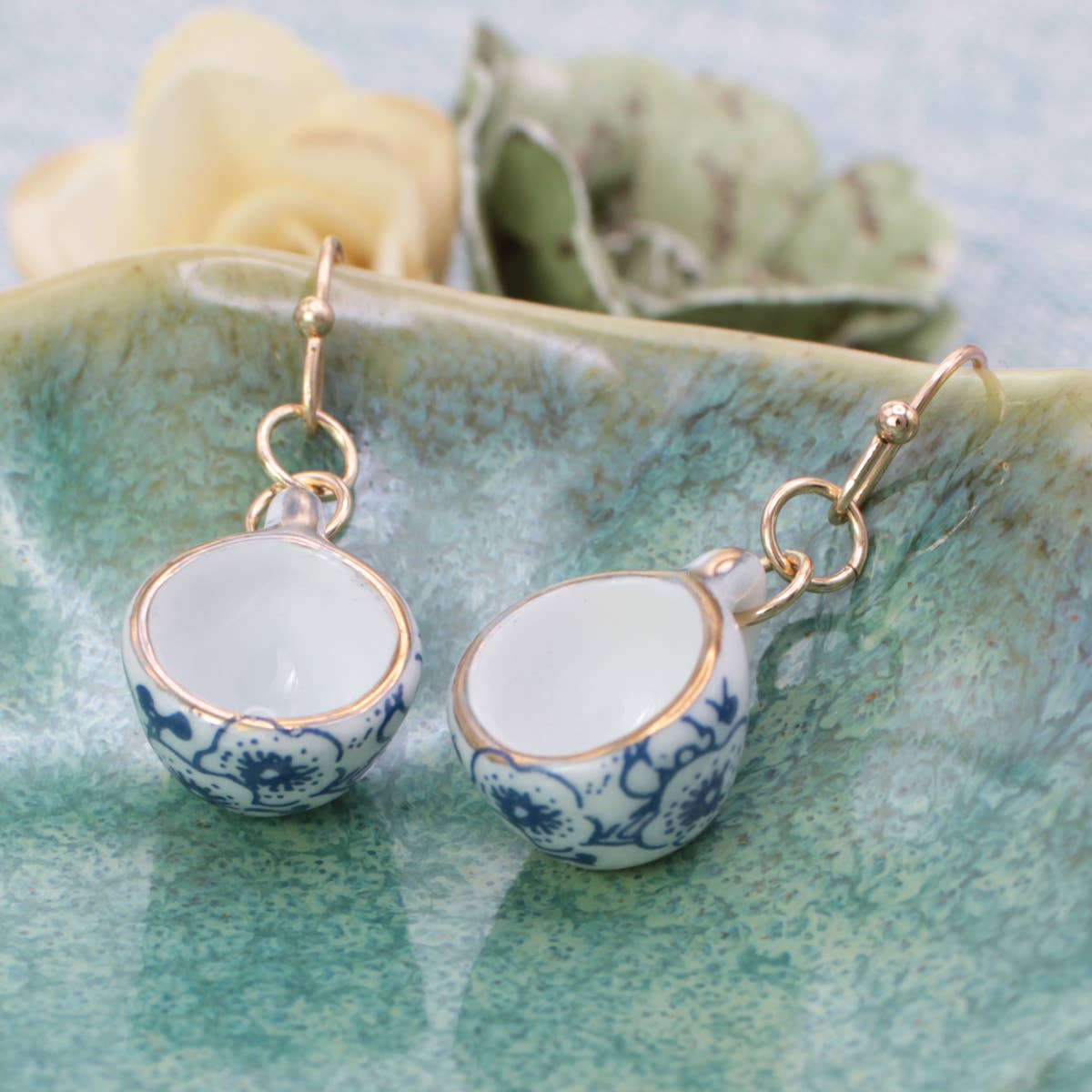 VINTAGE CERAMIC TEA CUP EARRINGS
