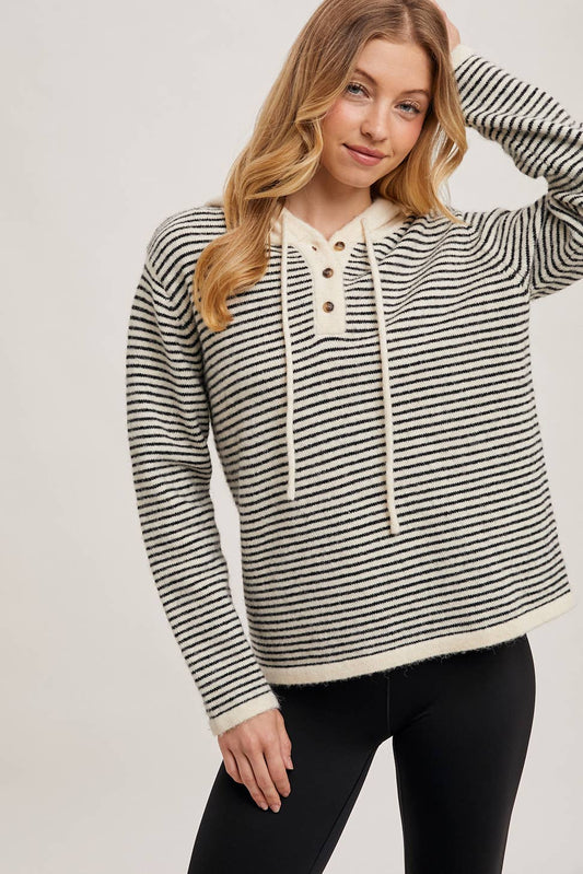 Bluivy - HENLEY SWEATER WITH HOODIE: MOCHA/CREAM / S