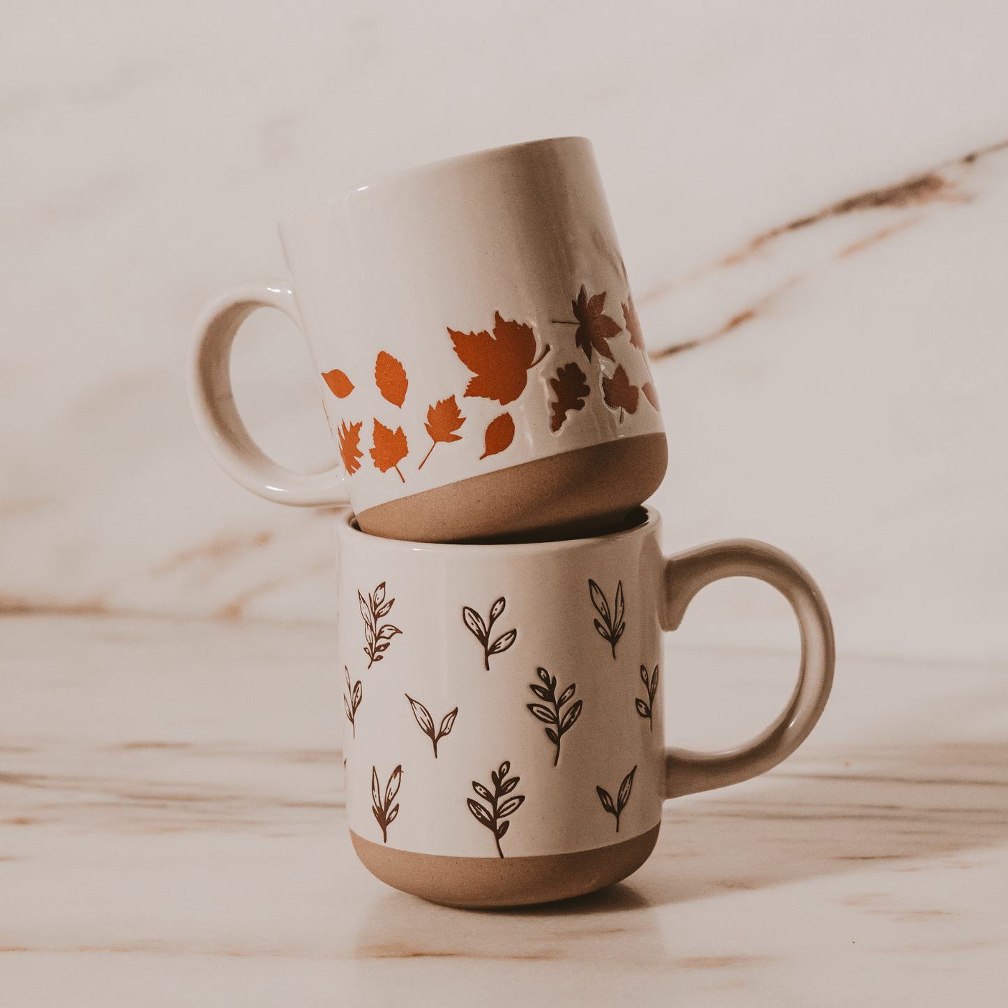 ORANGE LEAVES STONEWARE MUG