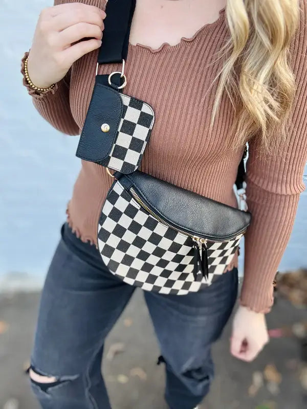 LEATHER CHECKMATE BUM BAG