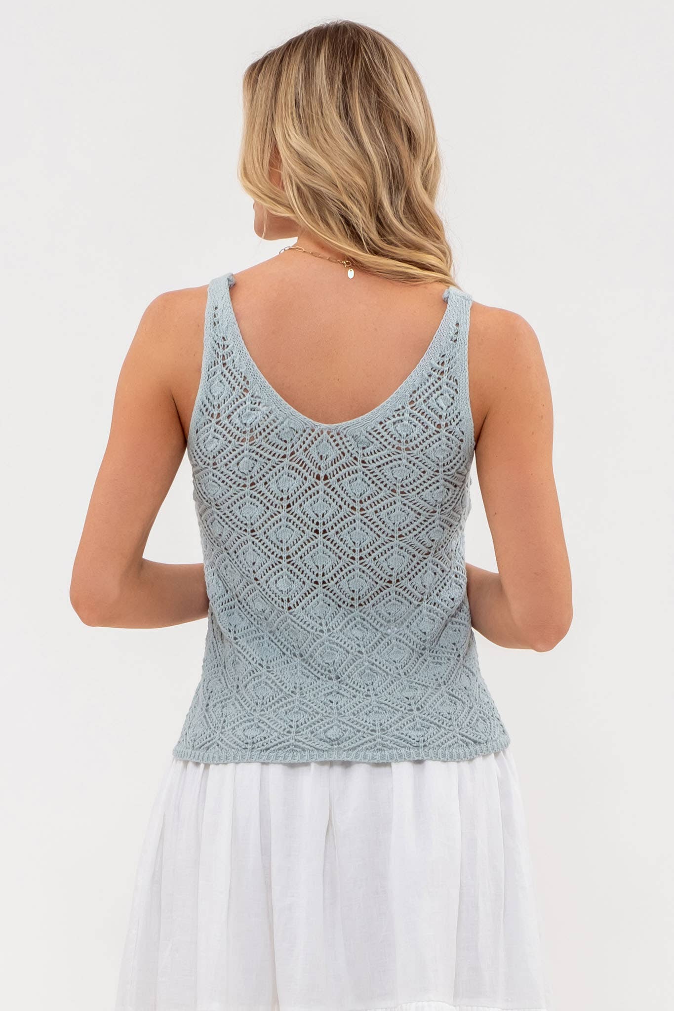 V NECK EYELET SWEATER KNIT TANK