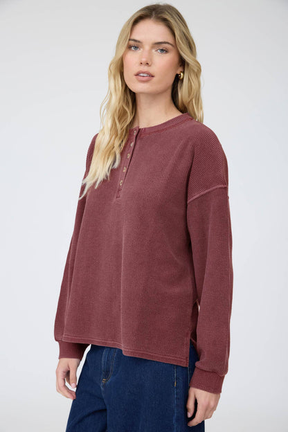 HENLEY RIBBED BOXY LONG SLEEVE WASHED KNIT TOP