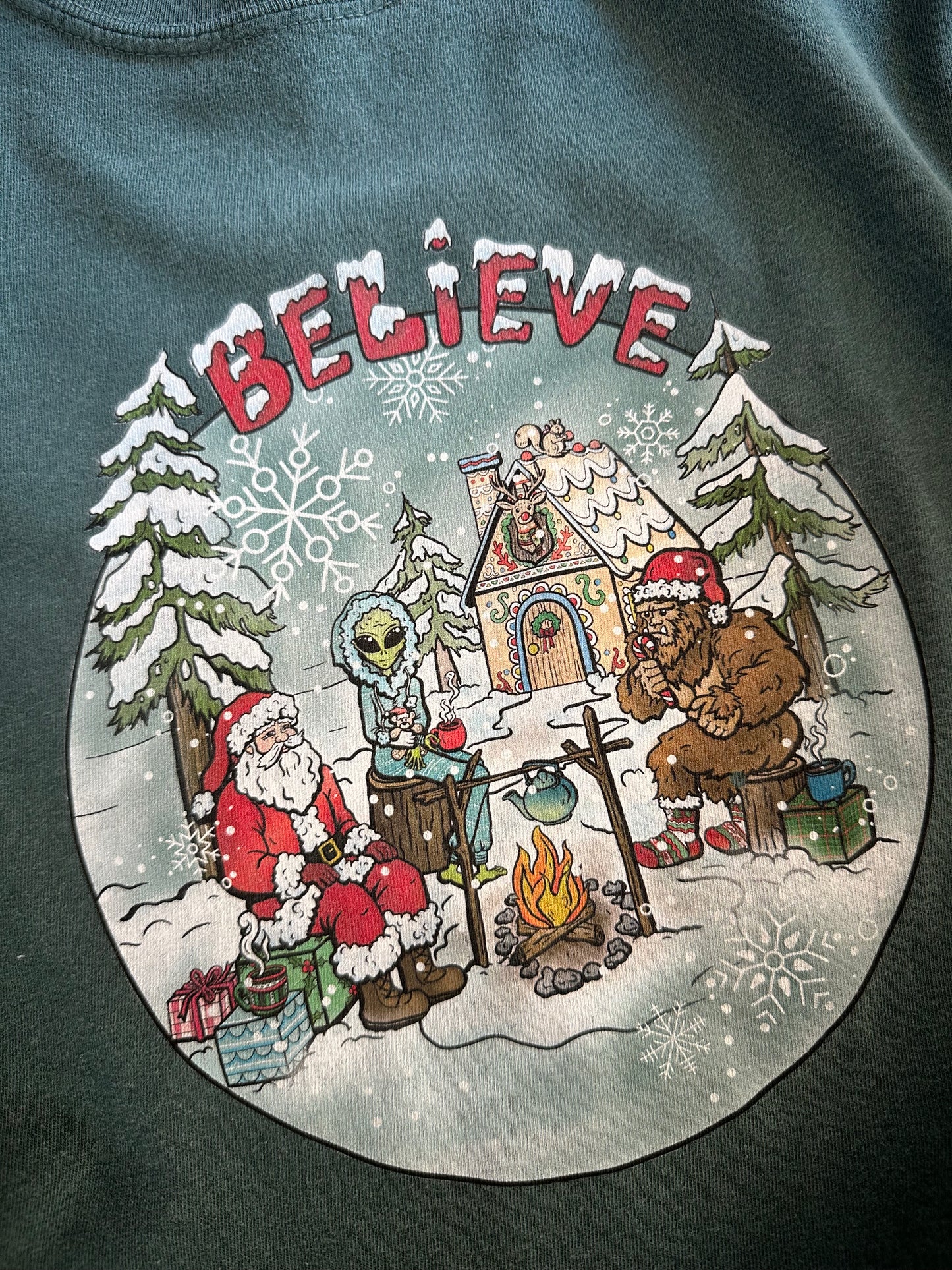 BELIEVE CHRISTMAS TEE