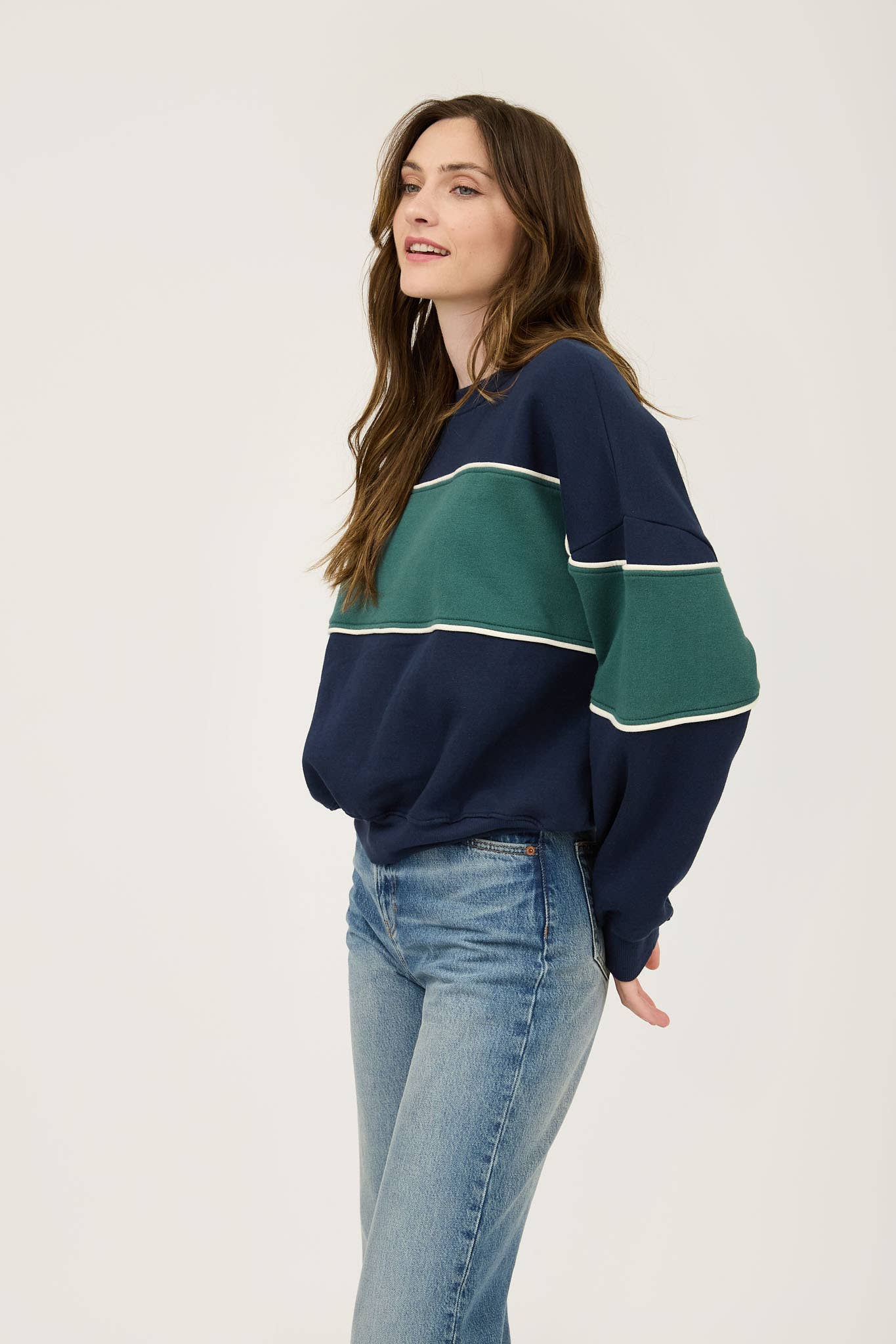 COLORBLOCK STRIPE LONG SLEEVE KNIT TOP