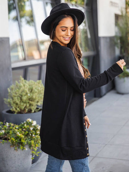 Solid Cleo Snap Cardigan / Black