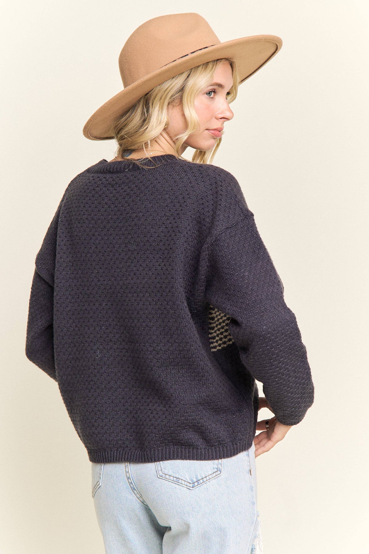 COLORBLOCK CREWNECK SWEATER: GREY/KHAKI