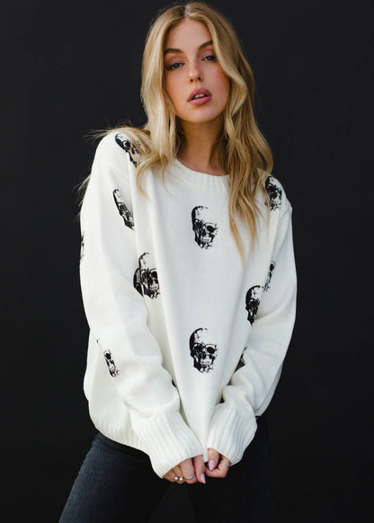 CREAM SKULL SWEATER