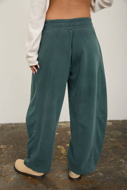 Blu Pepper - SMOCKED WAIST DRAWSTRING BARREL LEG SWEATPANTS: VINTAGE BLUE
