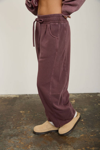Blu Pepper - SMOCKED WAIST DRAWSTRING BARREL LEG SWEATPANTS: VINTAGE BLUE